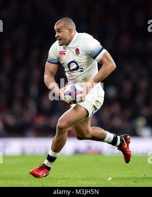 Twickenham, UK. 10th February, 2018: England's Jonathan Joseph in action during the NatWest 6 Nations match at Twickenham Stadium, UK. Credit:Ashley Western/Alamy Live News Stock Photo