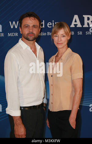 Jenny Schily und Michael Rotschopf, Fototermin zur ARD-Themenwoche 'Zukunft der Arbeit' im Lichtwerk, Hamburg, 07.09.2016 Stock Photo