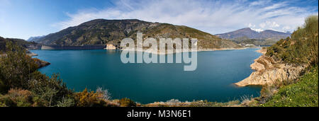 Embalse de Rules / Rules Reservoir, Andalusia, Spain Stock Photo