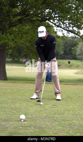 European Tour Player Teeing Off, Walton Heath, Surrey, USGA Qualifying, England, United Kingdom. Credit: London Snapper Stock Photo