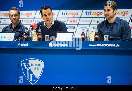 Bochum, Germany. 12th Feb, 2018. Robin Dutt (C), the new head coach of VfL Bochum, speaking during a press conference in Bochum, Germany, 12 February 2018. Beside him are sporting director Sebastian Schindzielorz (L) and co-coach Heiko Butscher (R). Credit: Guido Kirchner/dpa/Alamy Live News Stock Photo