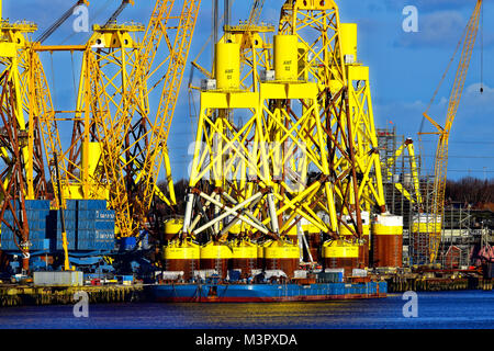Amec Shipyard windfarm manufacturing platforms for the North Sea Stock Photo