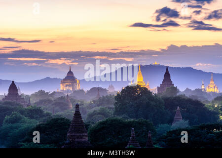 Bagan: Thatbyinnyu Temple, Ananda Temple, temples in Old Bagan, stupa Tan Kyi Paya atop mountain, , Mandalay Region, Myanmar (Burma) Stock Photo