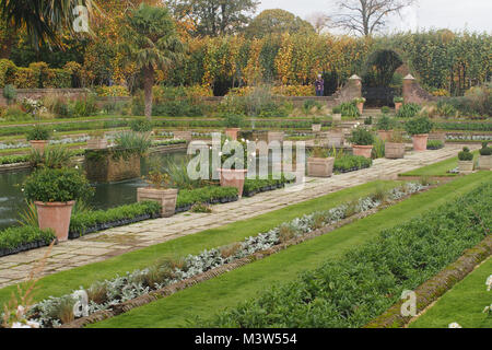 The walled, terraced, sunken garden at Kensington Palace, London Stock Photo