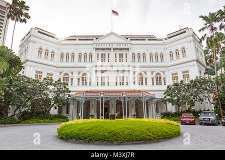 The entrance to the iconic Raffles Hotel in Singapore. Stock Photo