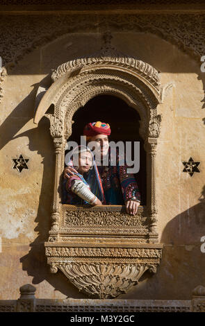 Dressed like royalty at the sandstone carved Patwon Ji Ki Haveli, Jaisalmer, Rajasthan, India Stock Photo