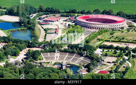 France, Vendee, Les Epesses, Le Puy du Fou, attactions and leisure parc, the vikings and the arenas (aerial view) Stock Photo