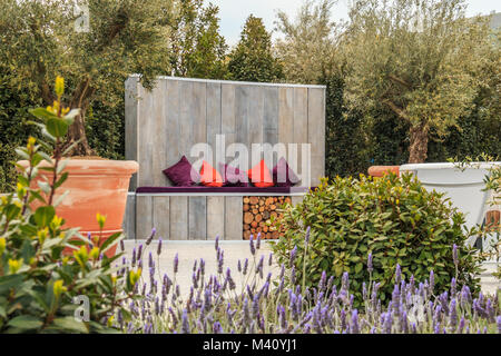 The Retreat Show Garden at RHS Malvern Spring Festival 2017 designed by Villaggio Verde, Silver-Gilt medal winner Stock Photo