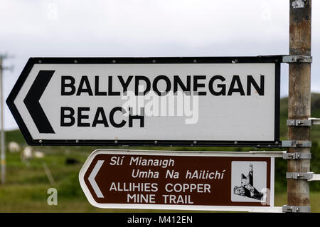 Road sign:  Ballydoneegan Beach and Allihies Copper Mine Trail in the Beara Peninsula, Southern Ireland Stock Photo