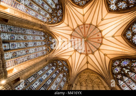 The stunning stained glass windows and atrium roof of York Minster Stock Photo