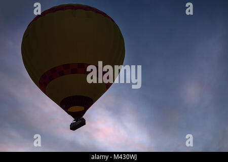 Lonely balloon, Goreme, Cappadocia, Turkey (Turchia) Stock Photo
