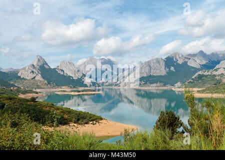 Mountains in Riaño (Leon) reservoir. Stock Photo