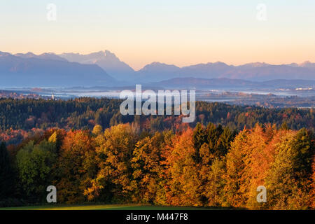 Morning atmosphere,view from Peretshofener Höhe near Dietramszell,Königsdorf with Zugspitze and Ammergauer Alps Stock Photo
