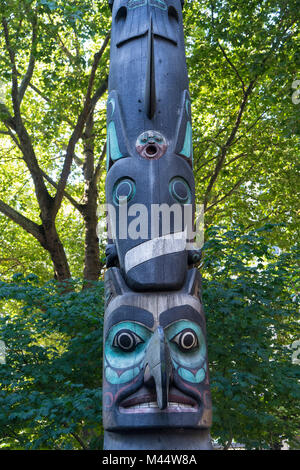 United States, Washington, Seattle, Tlinget totem pole in Pioneer Square Stock Photo