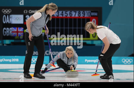 Great Britain's Anna Sloan during the Women's Round Robin Session 1 match against Olympic Athletes from Russia at the Gangneung Curling Centre on day five of the PyeongChang 2018 Winter Olympic Games in South Korea. Stock Photo