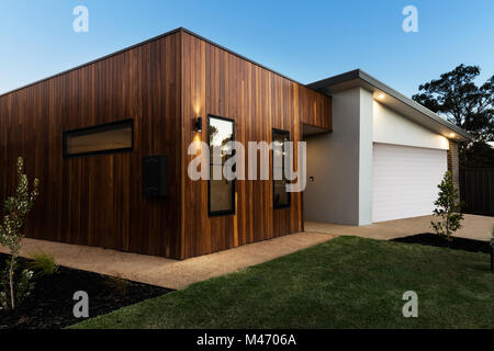 Contemporary wood cladding on an Australian home Stock Photo