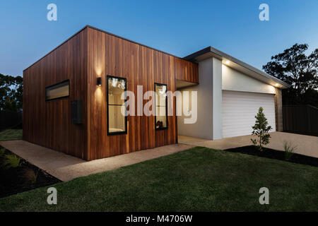 Contemporary Australian home exterior Stock Photo