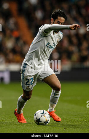 Francisco Alarcon, ISCO (Real Madrid) in action during the match UCL Champions League match between Real Madrid vs PSG at the Santiago Bernabeu stadium in Madrid, Spain, February 14, 2018. Credit: Gtres Información más Comuniación on line, S.L./Alamy Live News Stock Photo