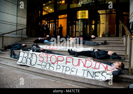 London, UK. 15th February, 2018. Demonstration outside the European Bank for Reconstruction and Development to demand that the bank pledges not to invest in the Trans-Adriatic Pipeline (TAP). On February 17th 2018 the EBRD will close its public consultation and decide whether to give 500 million Euros to the pipeline that aims to bring gas from Azerbijan to Europe. Credit: Jenny Matthews/Alamy Live News Stock Photo