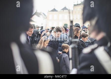 Copenhagen, Denmark. 15th Feb, 2018. Members of the Danish Royal Family appear outside of Amalienborg Castle to thank people for the tributes left to Prince Henrik. Here Crown Prince Frederik & Crown Princess Mary and their children. Credit: Gonzales Photo/Alamy Live News Stock Photo