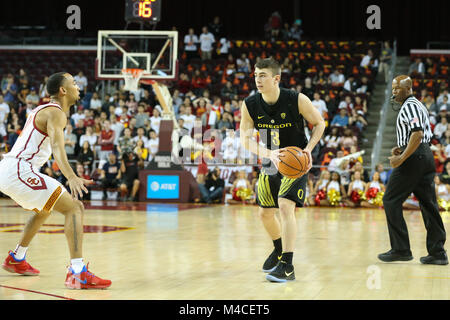 February 15, 2018: Oregon Ducks guard Payton Pritchard (3) looks to pass the ball in a NCAA Basketball game between the Oregon Ducks vs USC Trojans at the Galen Center in Los Angeles, CA: Jordon Kelly/CSM(Jordon Kelly : © Cal Sport Media) Stock Photo