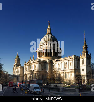 Colour Photograph of St Paul's Cathedral the present cathedral, dating from the late 17th century, was designed by Sir Christopher Wren. London. Stock Photo