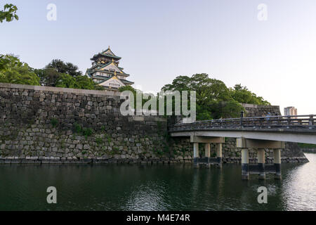 osaka castle and gokurakubashi bridge Stock Photo