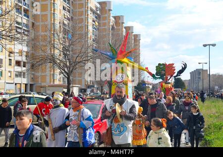 Scampia on the Northern periphery of Naples (Italy): 36° Corteo di Carnevale di Scampia, the traditional Scampia Carneval in february 2018 Stock Photo