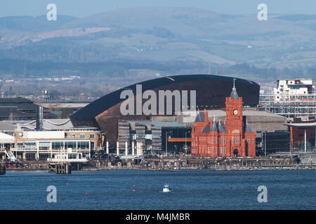 A view across Cardiff Bay towards the Pierhead Building and Wales Millennium Centre from the Penarth headland Stock Photo