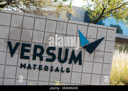 A logo sign outside of a the headquarters of Versum Materials in Tempe, Arizona, on February 3, 2018. Stock Photo