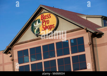 A logo sign outside of a Bass Pro Shops retail store in Mesa, Arizona, on February 4, 2018. Stock Photo