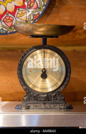 Salter scale hi-res stock photography and images - Alamy