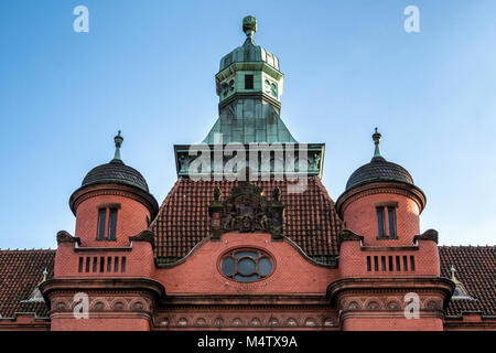 Berlin,Pankow, Rathaus. Historic old red brick Town hall. Building detail. Domed turrest and sculpture.                                                Stock Photo