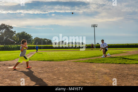 Field of dreams iowa hi-res stock photography and images - Alamy