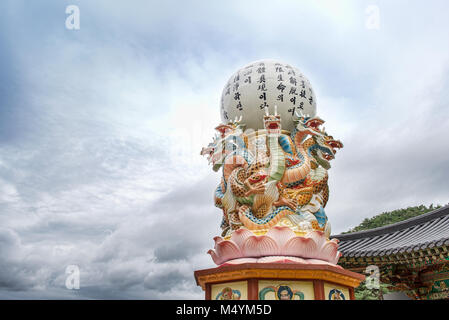 Guinsa temple in Sobaek Mountains, Dragon statue and sky Stock Photo