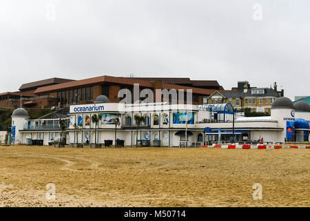 Bournemouth, Dorset, UK.  19th February 2018.  UK Weather.  The Oceanarium in Bournemouth in Dorset on a dull overcast day.  Picture Credit: Graham Hunt/Alamy Live News. Stock Photo