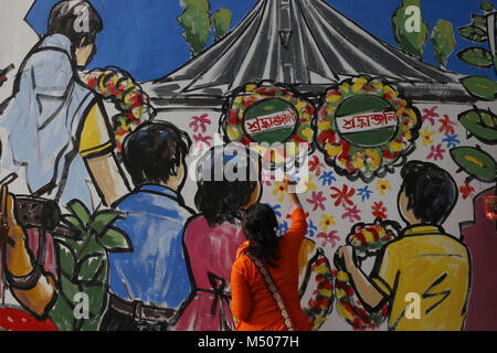 Dhaka, Bangladesh. 19th Feb, 2018. A mural painting of Sheikh Mujibur ...