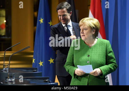 Berlin, Germany. 19th February, 2018. German Chancellor Angela Merkel of the Christian Democratic Union party (CDU) and the Dutch Prime Minister Mark Rutte take part in a press conference in the Kanzleramt. Photo: Maurizio Gambarini/dpa Credit: dpa picture alliance/Alamy Live News Stock Photo