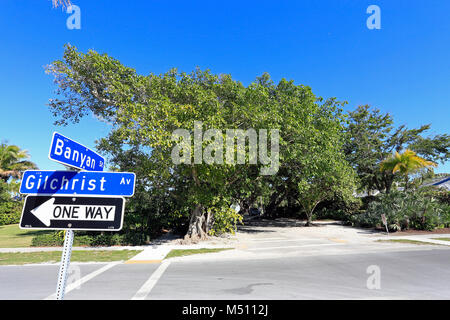 Banyan Street in Boca Grande on Gasparilla Isalnd in Southwest Florida ...