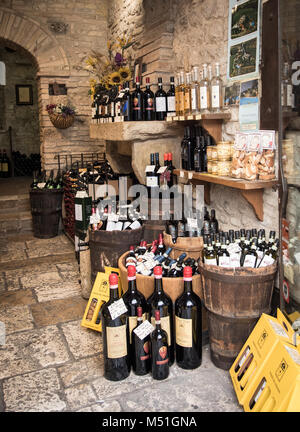 San Giminango, Italy - October 4 2018: Traditional Wine shop selling variety of local wine in San Giminango, Sienna district, Tuscany, Italy Stock Photo
