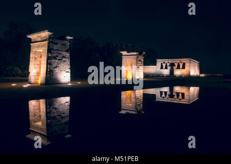 Madrid, Spain. Aud 22, 2017. Night view of the Templo de Debod (Temple of Debod) in Madrid, Spain. This is an original ancient (II b.c) Egyptian templ Stock Photo