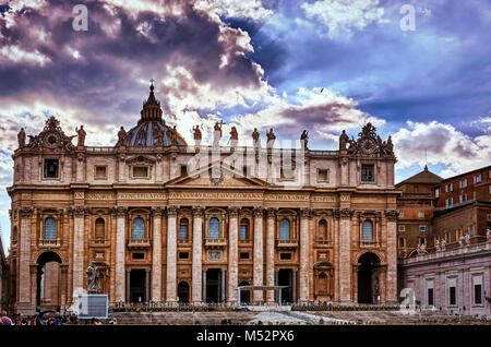 VATICAN CITY, VATICAN - MAY 17, 2017: View of the Papal Basilica of Saint Peter in the Vatican. Stock Photo