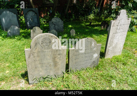 Old Burying Ground in Salem, New Hampshire USA Stock Photo - Alamy