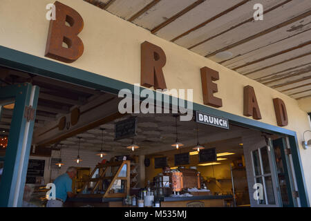 Bob 's Well Bread artisan bakery in the small town of Los Alamos (The Cottonwoods), near Lompoc CA Stock Photo