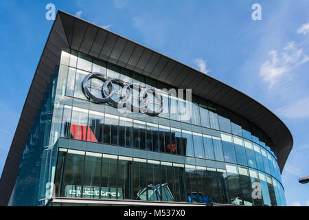 Car showroom and dealership on the Great West Road, Brentford, Middlesex, UK Stock Photo