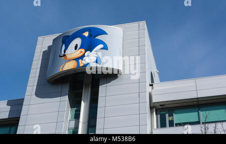 Sonic the Hedgehog on SEGA Europe HQ, 27 Great West Road, Brentford, Middlesex, UK Stock Photo