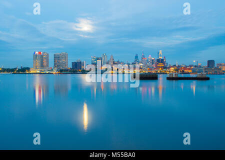 early morning sunrise over city of philadelphia PA Stock Photo