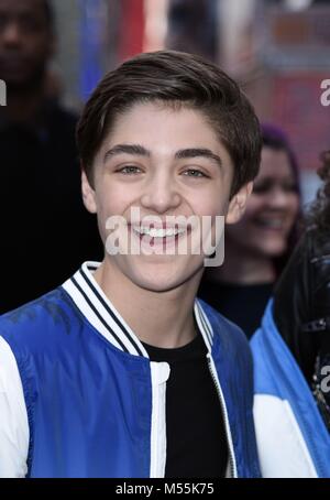 New York, NY, USA. 19th Feb, 2018. Asher Angel, seen at Good Morning America to promote ANDI MACK out and about for ANDI MACK Cast on Good Morning America (GMA), GMA Studios, New York, NY February 19, 2018. Credit: Derek Storm/Everett Collection/Alamy Live News Stock Photo