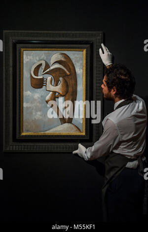 London, UK. 20th February, 2018. Figure, 1930, by Pablo Picasso, est £3-5m - Christie’s unveil an exhibition of in advance of their Art of the Surreal sale on 27 February. Credit: Guy Bell/Alamy Live News