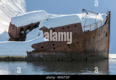 Norweigan whaling shipwreck; Gouvenoren; Enterprise Island; Antarctica Stock Photo